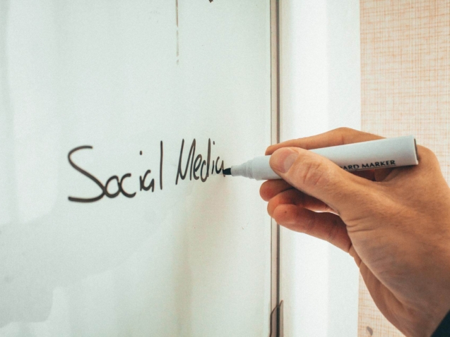 Hand writing Social Media on white board